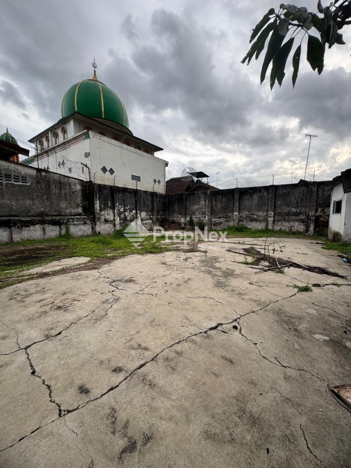 Rumah lama Komersial Area Raya Lawang